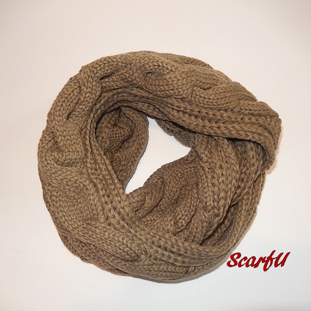 Chunky Solid Color Cable Knitted Infinity Scarf - image 1